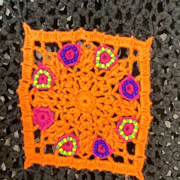 Vintage beaded patchwork sweater - Picture 2 of 9